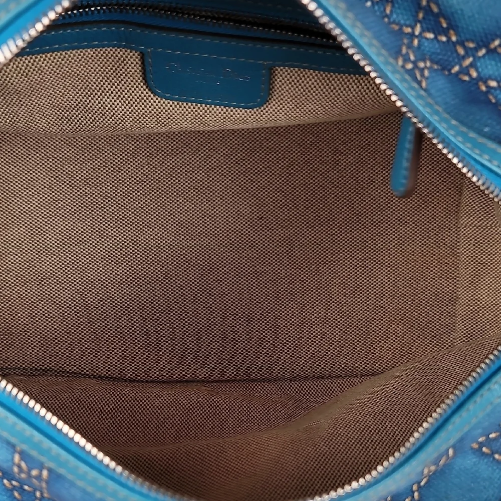 Blue Designer Handbag - Picture 14 of 15